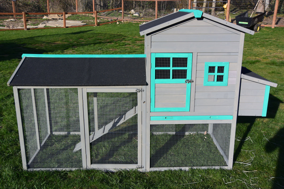The LODGE Coop. New color and size! IN-STOCK.  ONLY 1 left