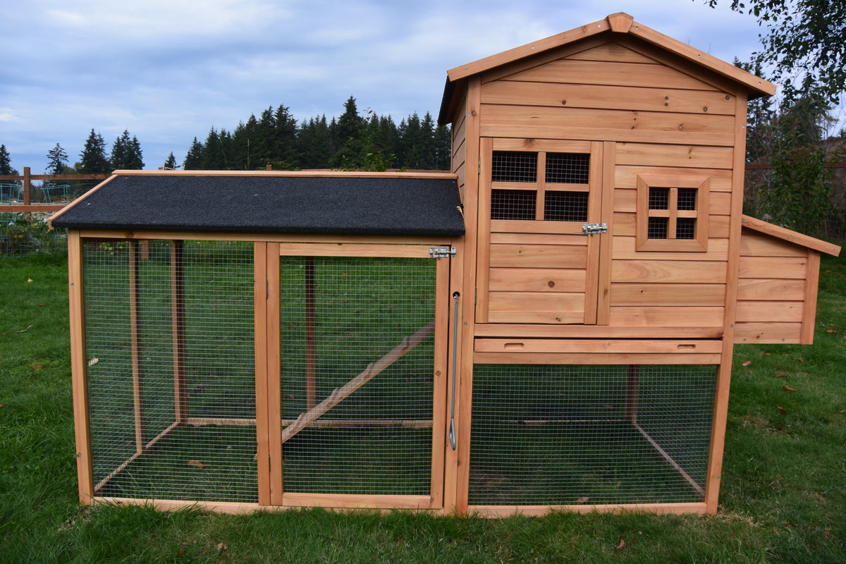 The LODGE Coop. New color and size! IN-STOCK.  ONLY 1 left