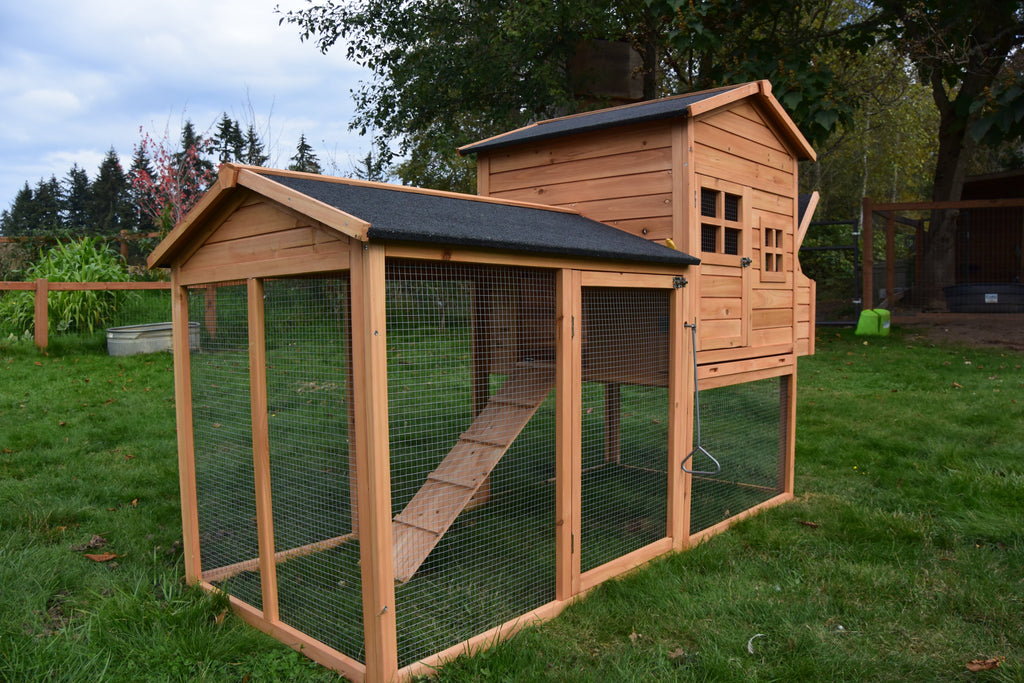 The LODGE Coop. New color and size! IN-STOCK.  ONLY 1 left