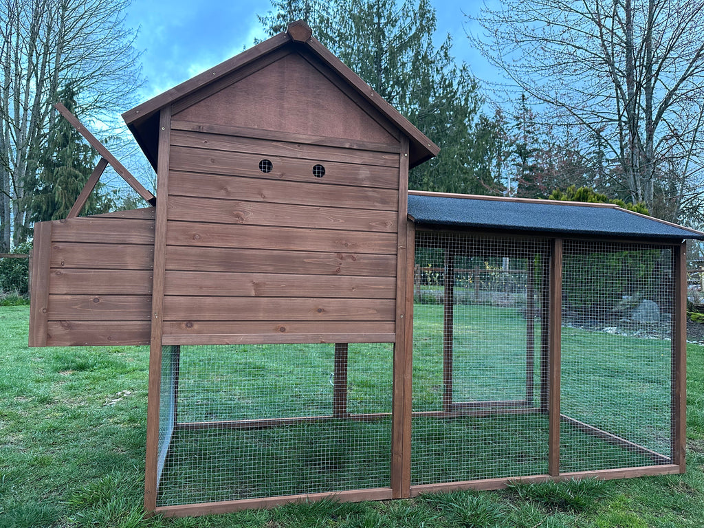 The LODGE Coop. New color and size! IN-STOCK.  ONLY 1 left