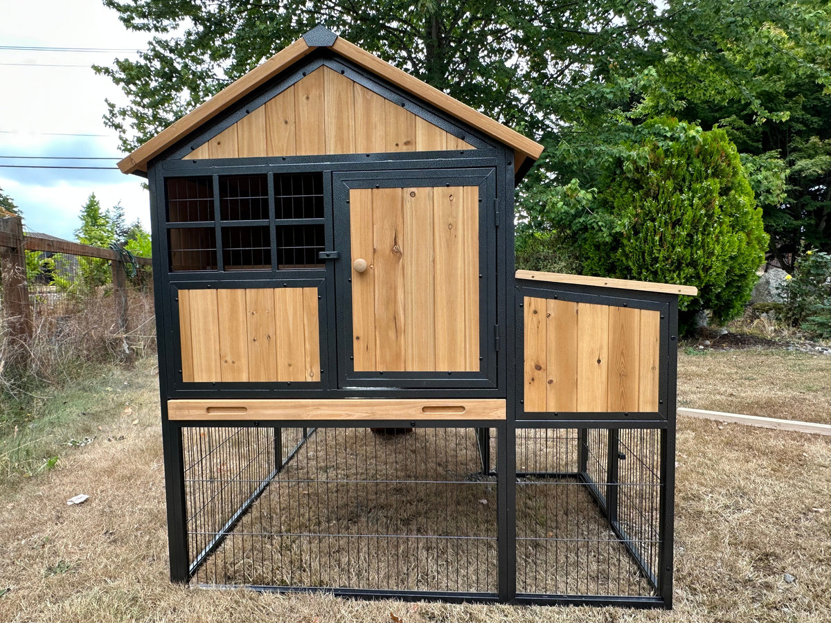 NEW-METAL Cottage coop made with metal frame. New and predator proof