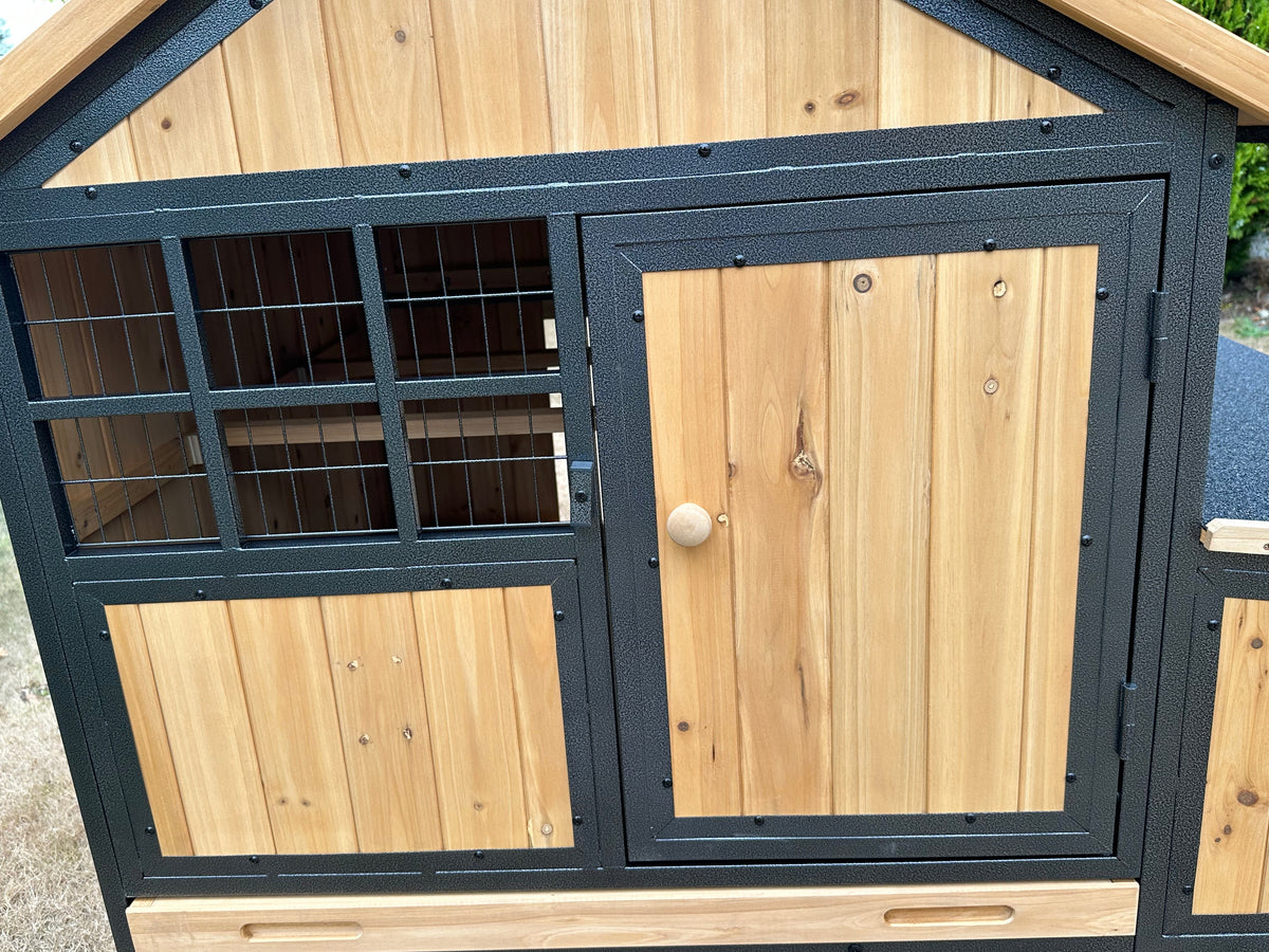 NEW-METAL Cottage coop made with metal frame. New and predator proof