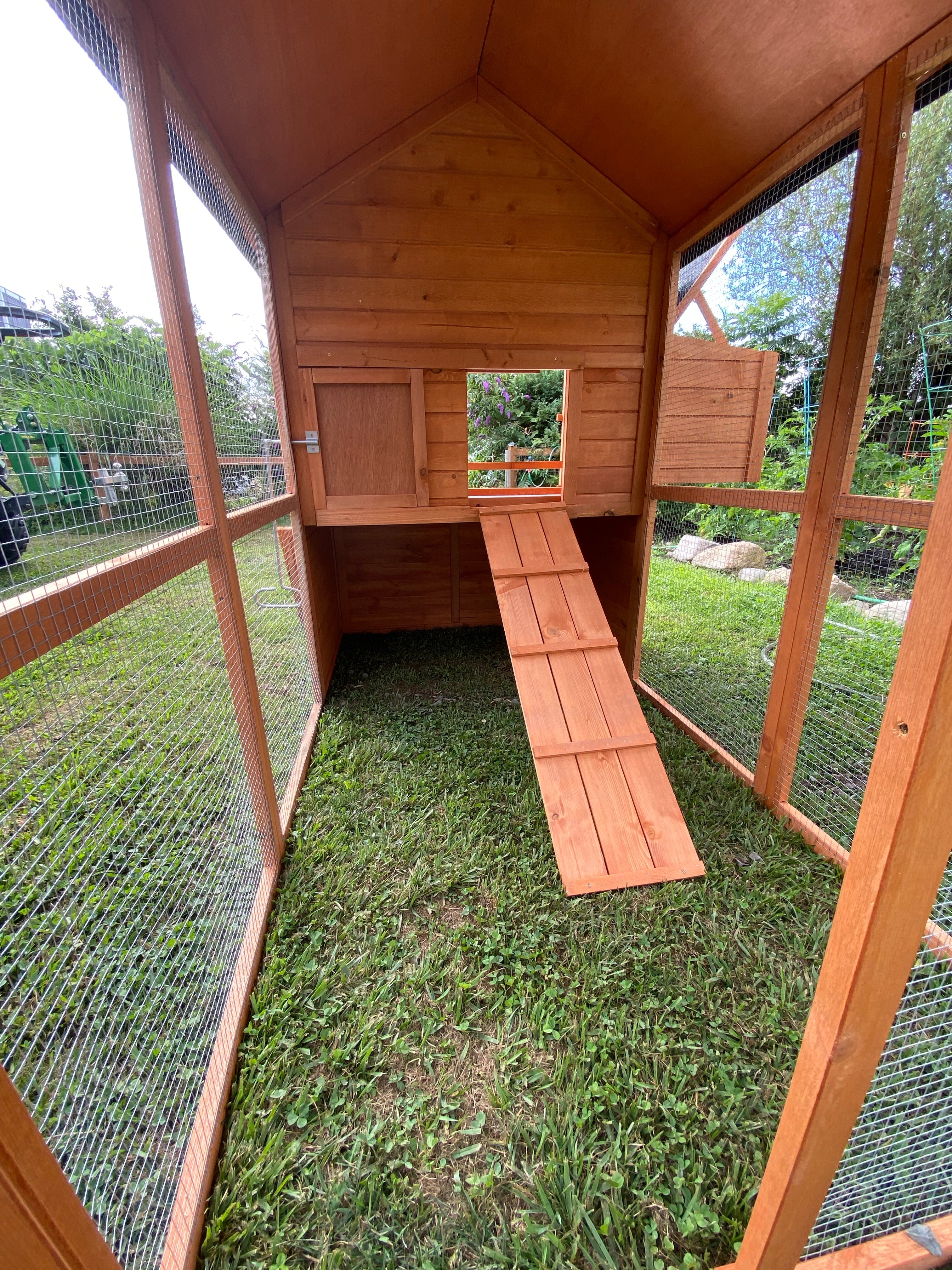 NEW FarmHouse Coop.  Both Stain colors in stock, BARN RED Limited Run!