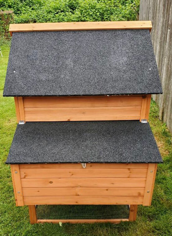 The LODGE Coop. New color and size! IN-STOCK.  ONLY 1 left