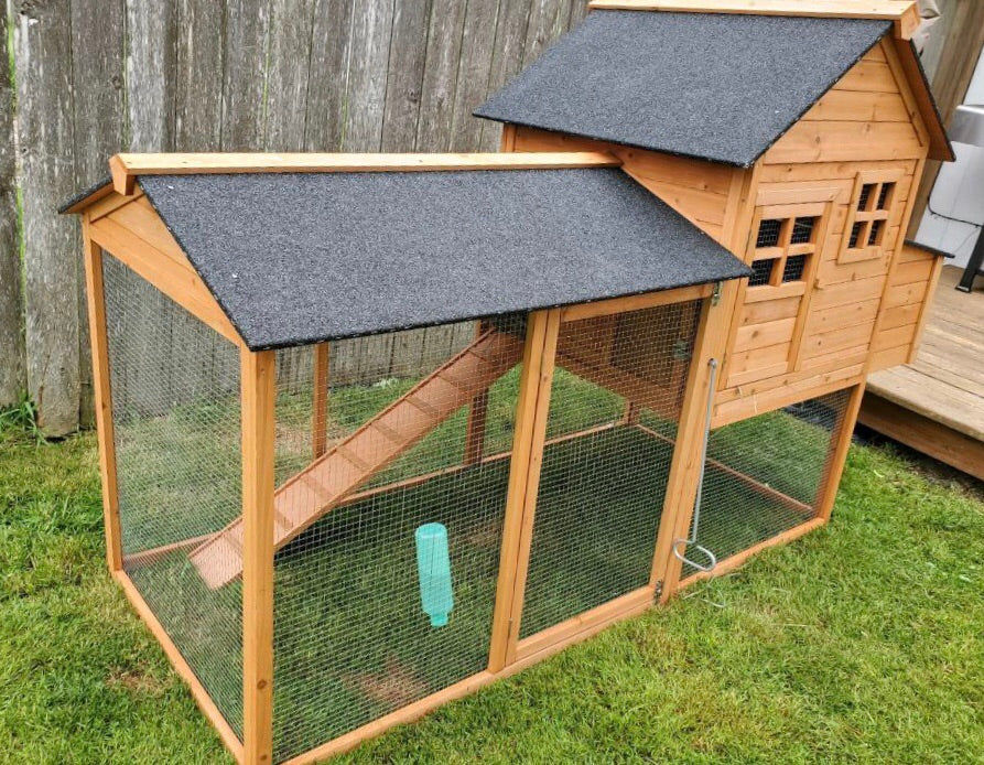 The LODGE Coop. New color and size! IN-STOCK.  ONLY 1 left